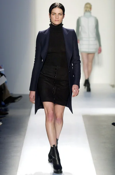 Look 16